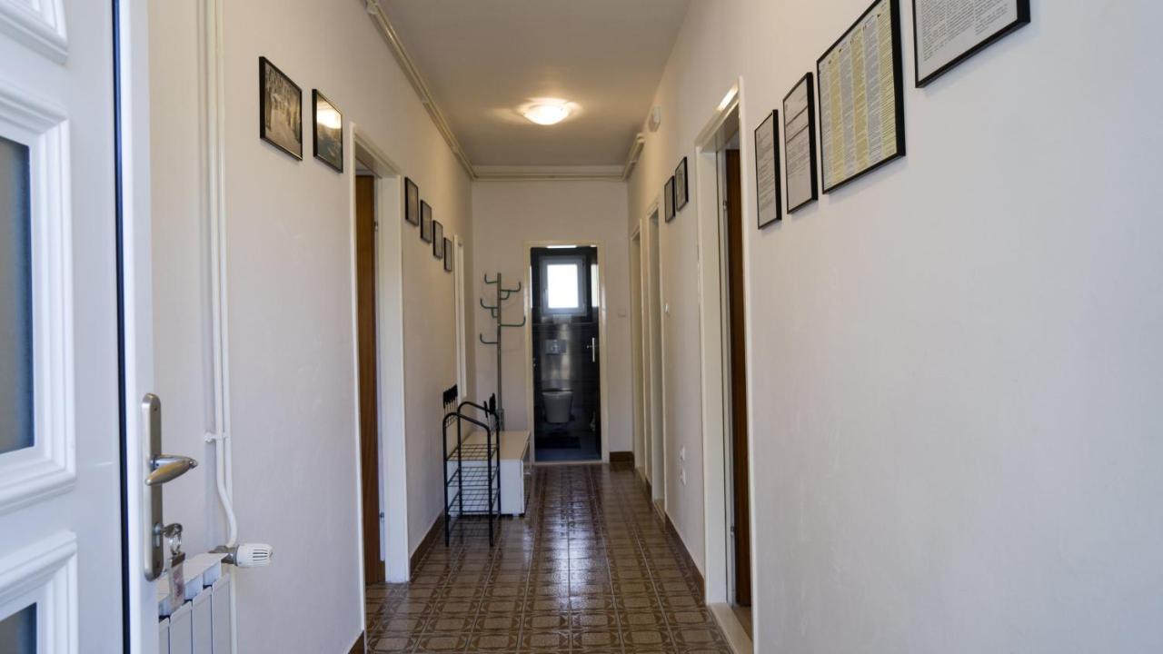 Apartments Bazina Kastela Exterior photo