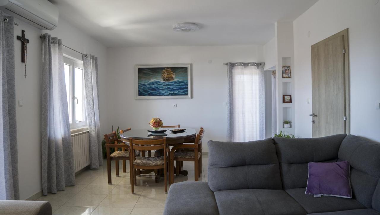 Apartments Bazina Kastela Exterior photo
