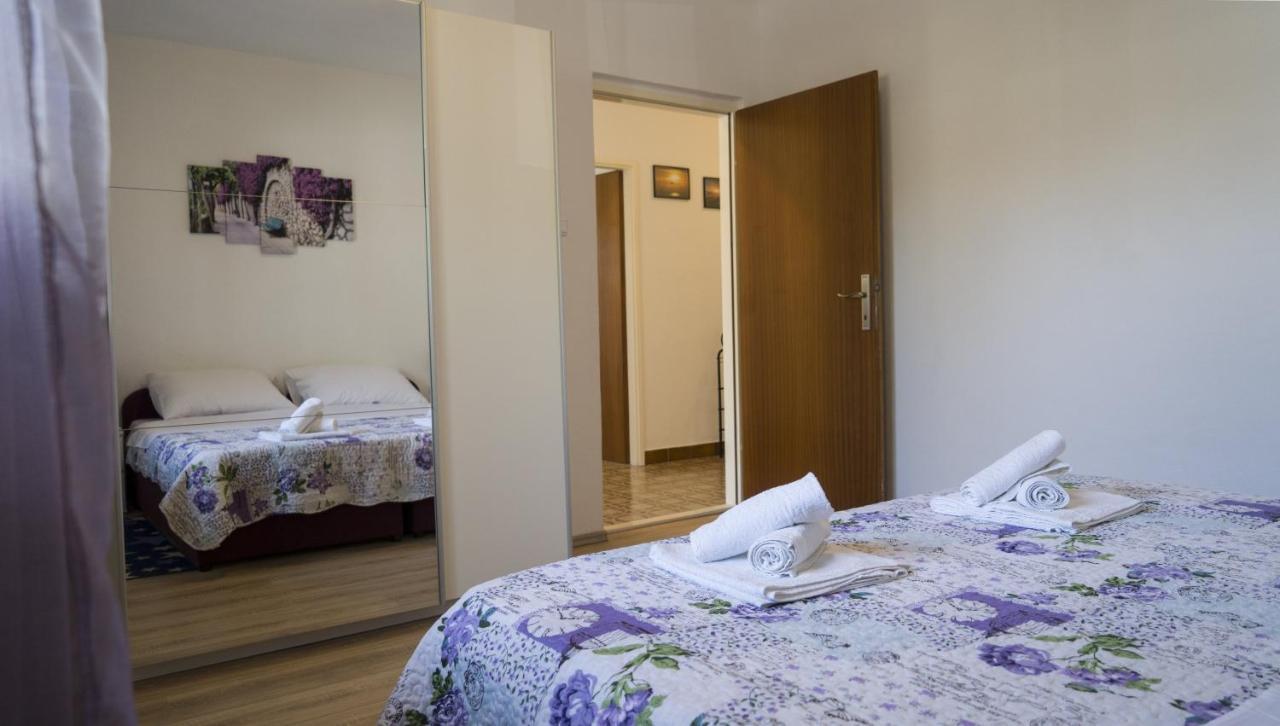 Apartments Bazina Kastela Exterior photo
