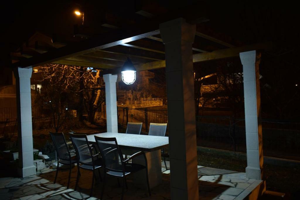 Apartments Bazina Kastela Exterior photo