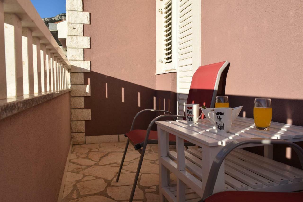 Apartments Bazina Kastela Exterior photo